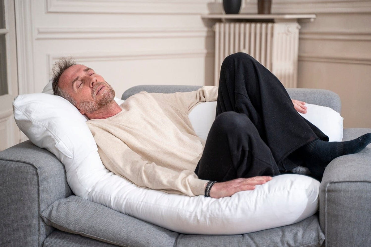 Comment dormir quand il fait chaud : 4 méthodes efficaces